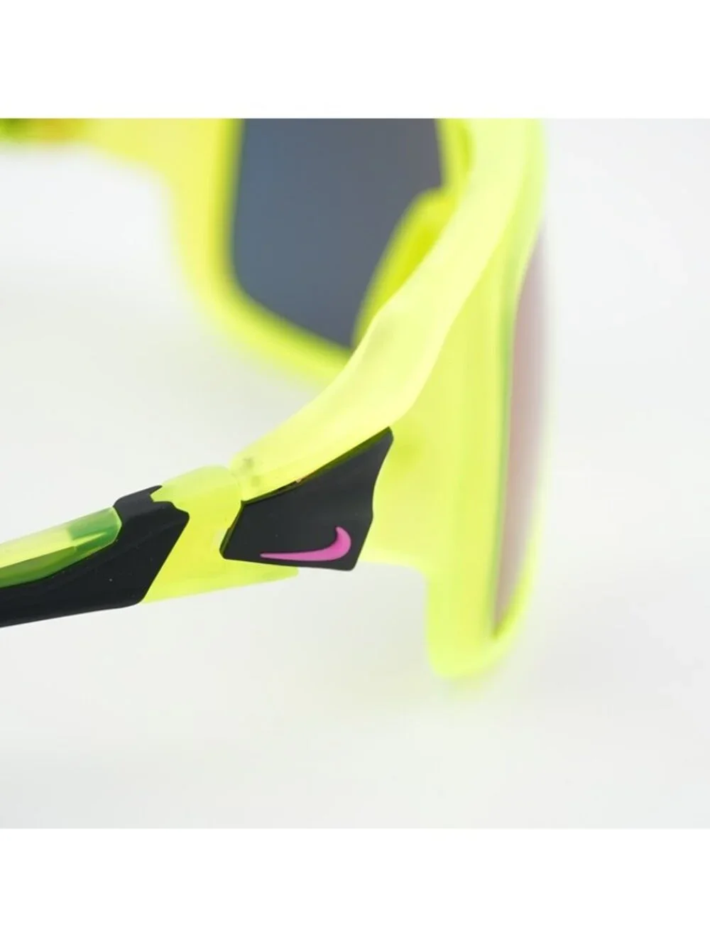 Nike FLYFREE SOAR EV24001 702 Sunglasses Matte Volt Square Frame with Clip-On